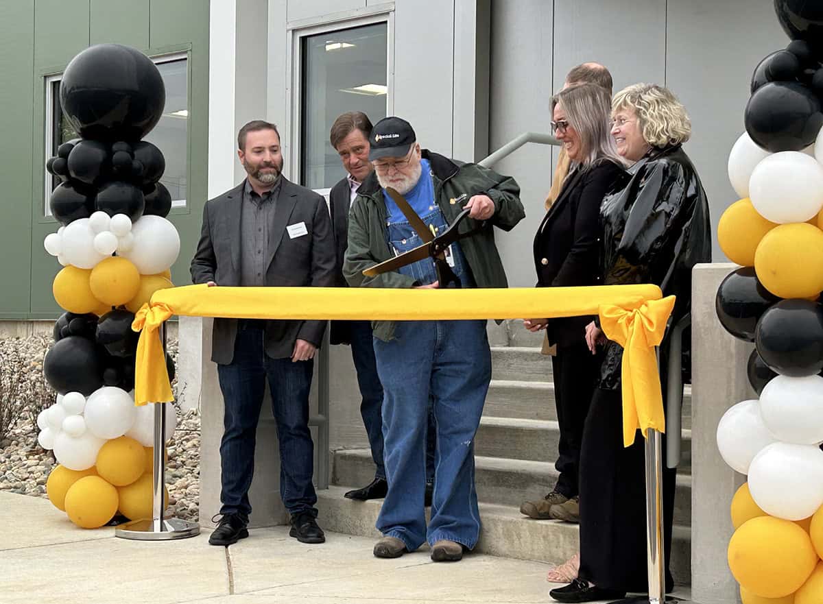 Special-Lite Celebrates Ninth Expansion, New Corporate Headquarters