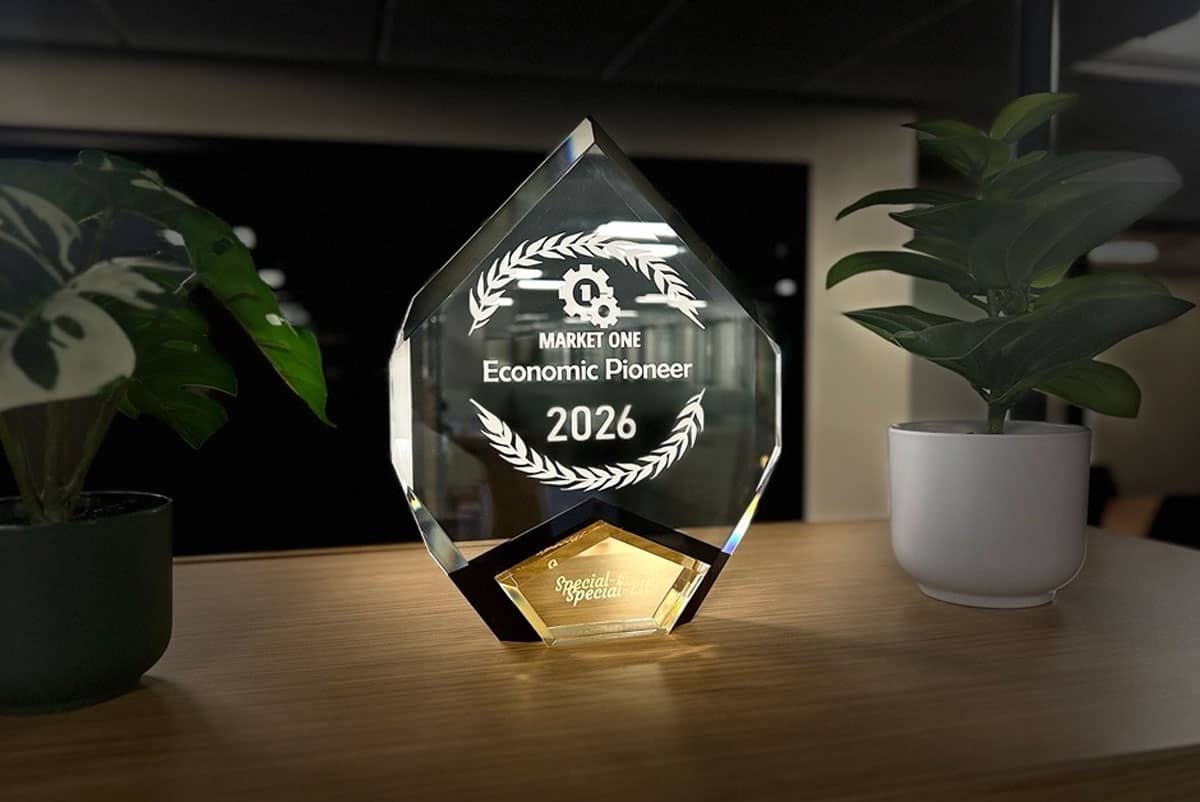Special-Lite Honored with Market One Economic Pioneer of the Year Award